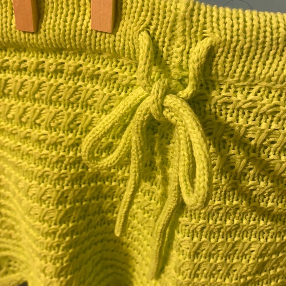 2pc light green yarn set , very soft & cute - Picture 6 of 8